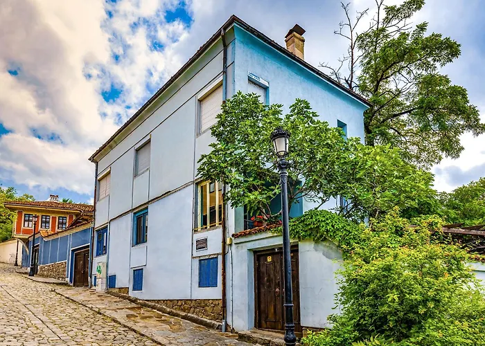 Blacksmith\'S House - Old Town